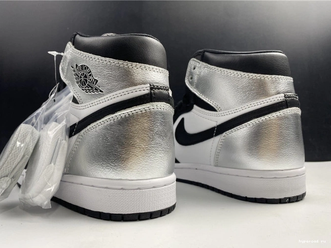 CD0461-001 AIR WMNS HIGH 1 OG TOE SILVER JORDAN 0804
